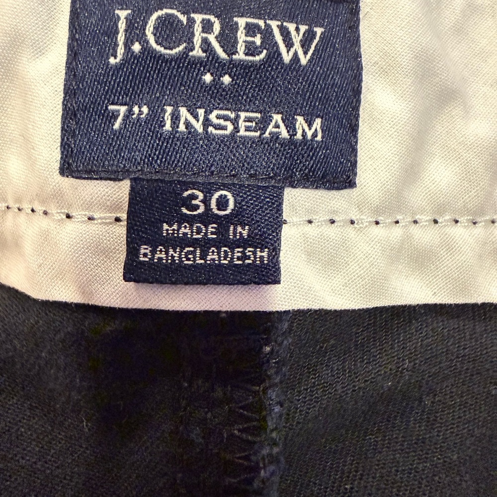 J.Crew men short size 30, 7 inch inseam. Dark navy.